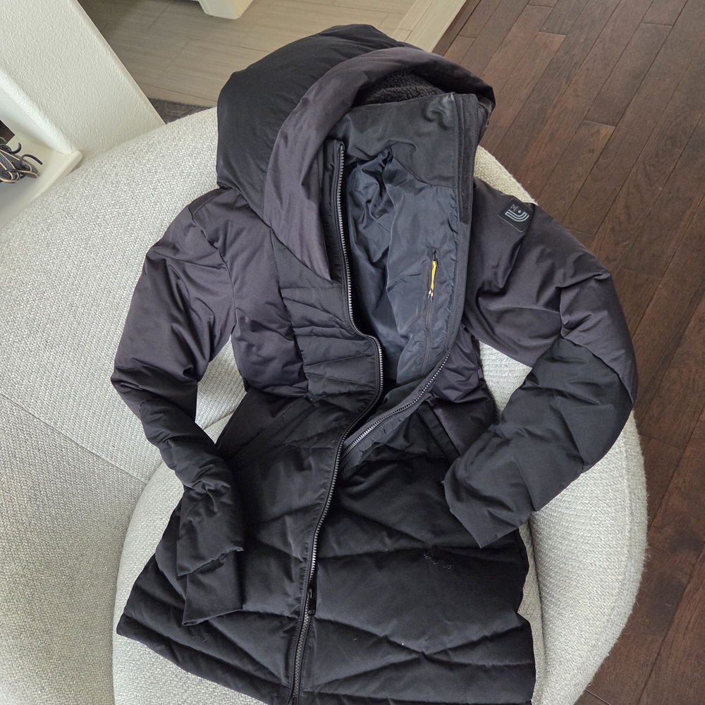 Lole Women's Black Puffer Jacket with Hood